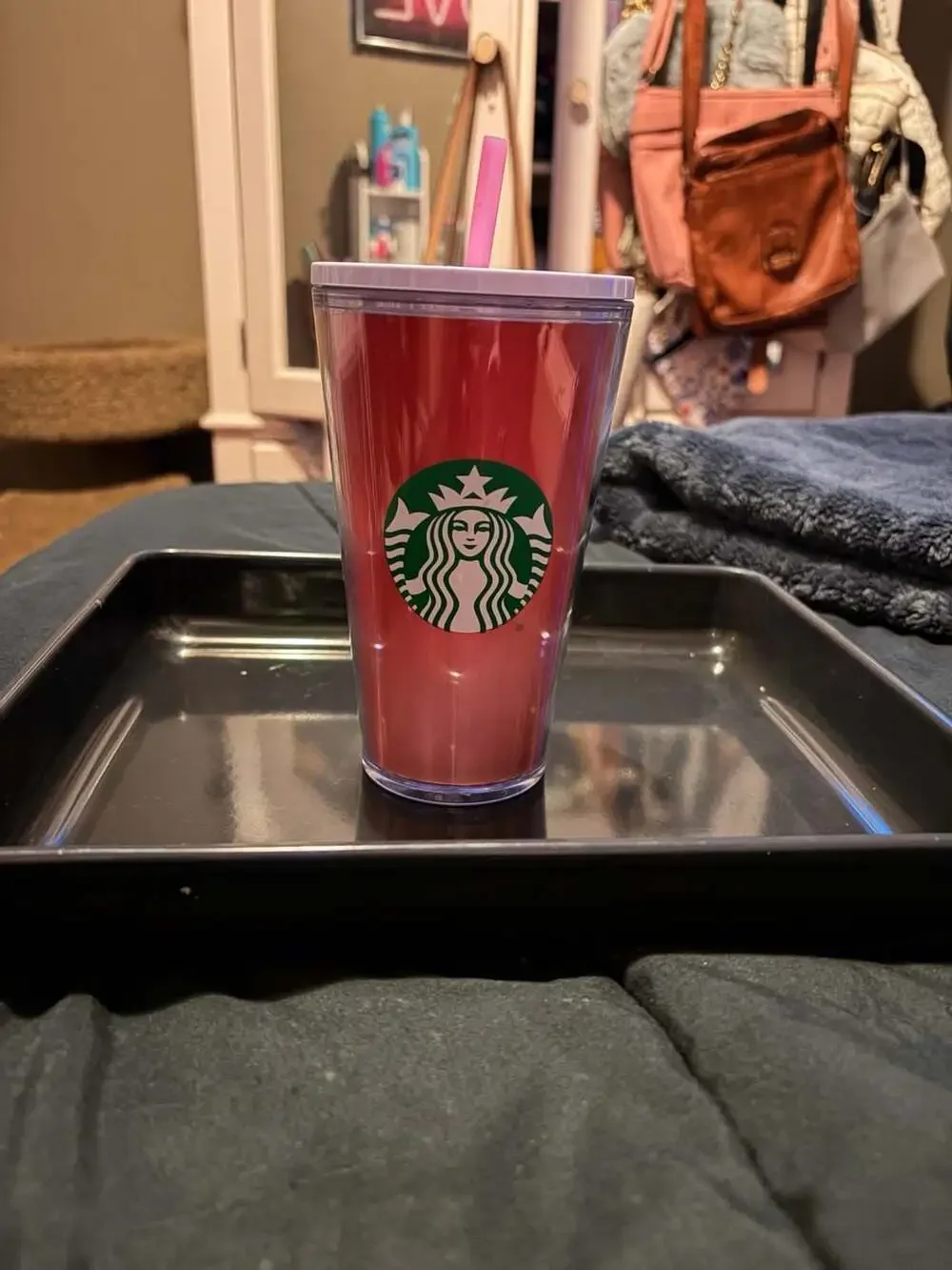 Starbucks 2019 Holiday Lenticular Holographic 16oz Cold Cup Tumbler Red/Pink